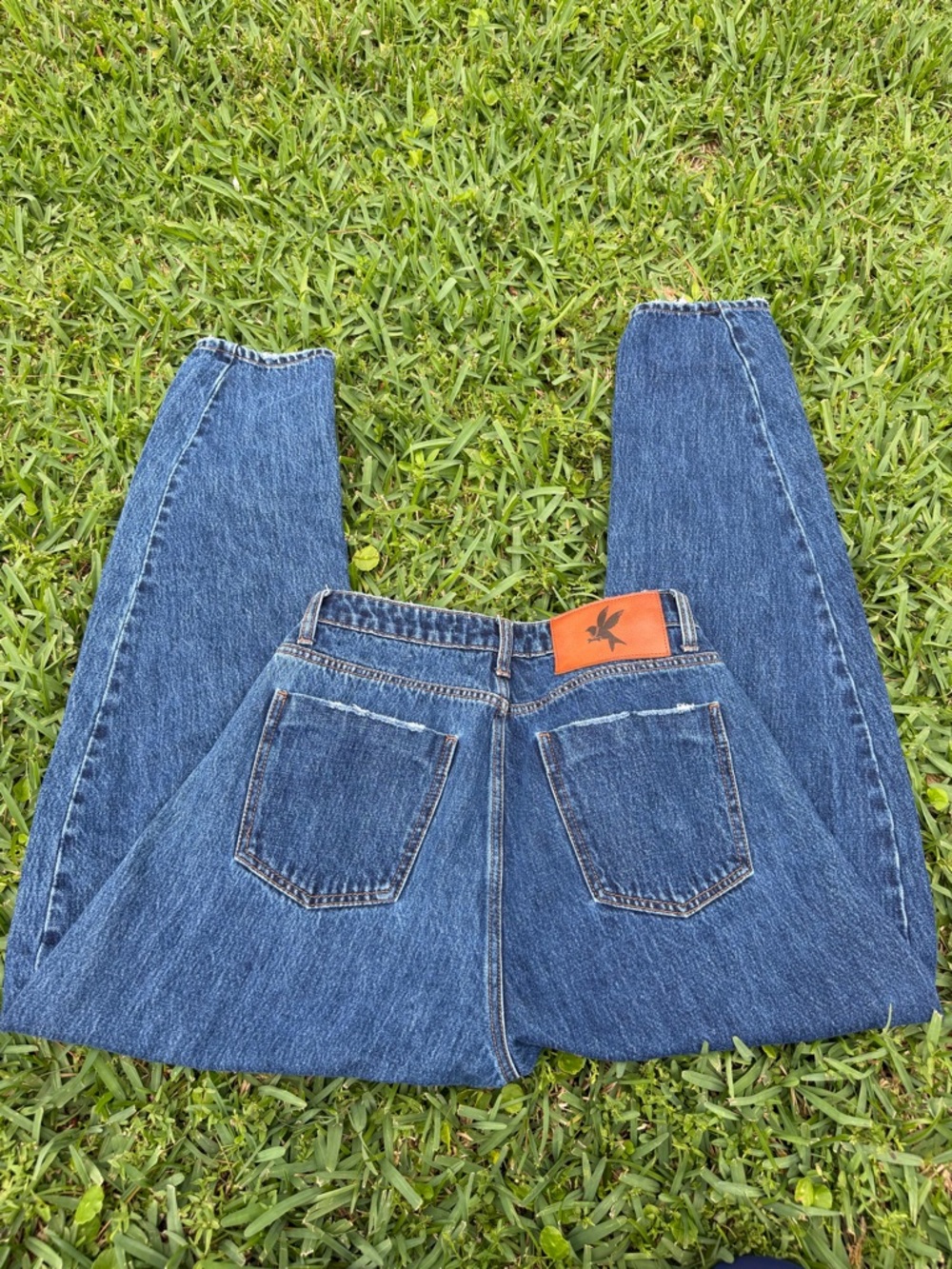 One Teaspoon Barrel Jeans Curved Leg Mid Rise Blue Denim Size 26 Worn Once - Picture 9 of 12